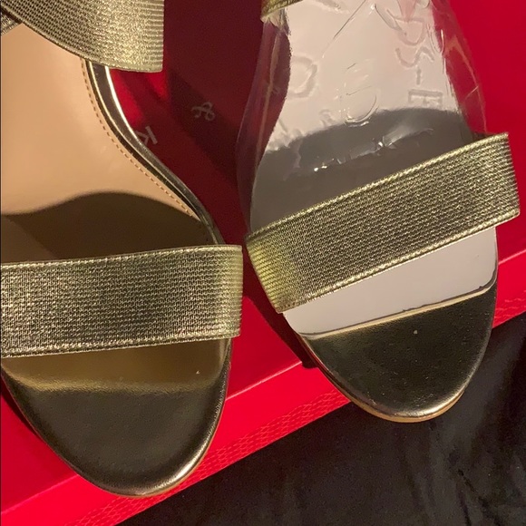 COPY - Heels - Picture 5 of 6